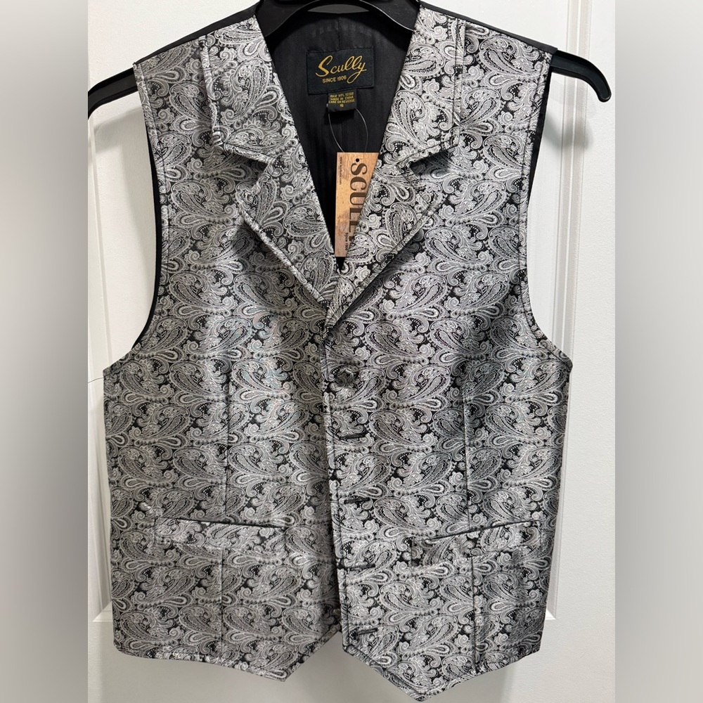 Scully Men’s Black and Gray Paisley Vest